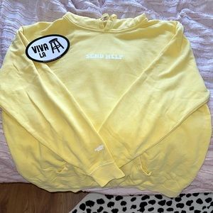 BEAND NEW / NEVER WORN / BARSTOOL / BRIANNACHICKENFRY HOODIE (Size XL)